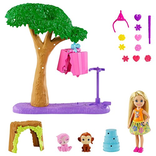 Barbie and Chelsea Lost Birthday Party Fun Playset GTM84