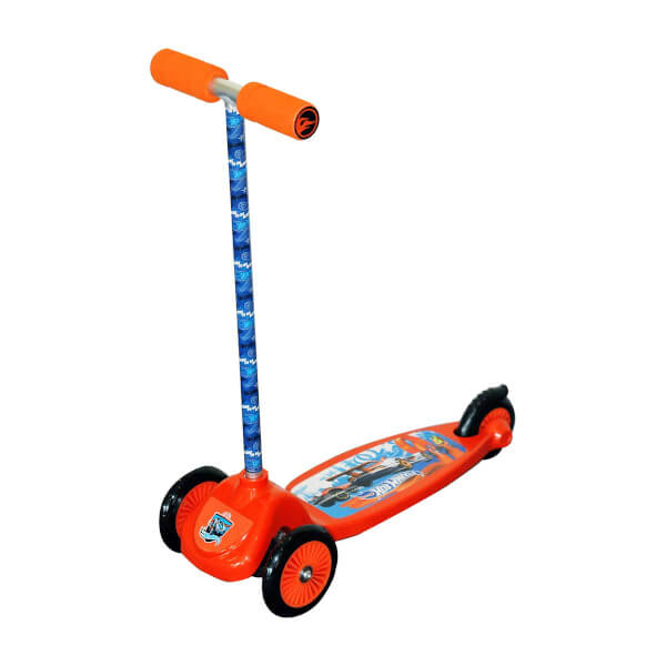 Hot Wheels 3 Wheel Twist-Roll Scooter