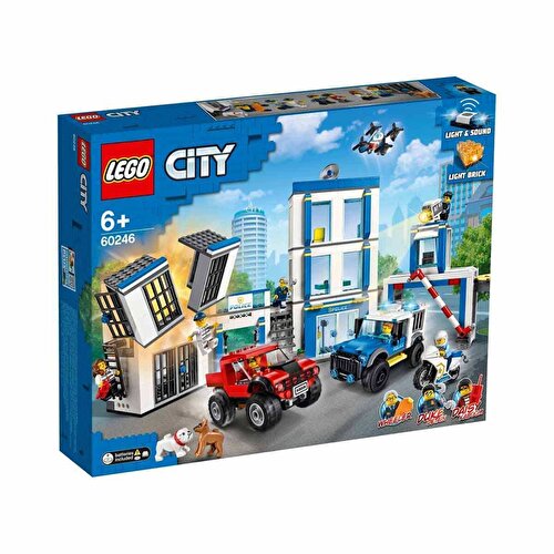 LEGO City Полицейский участок 60246