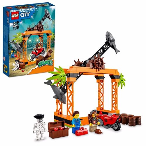 LEGO City Shark Attack Showdown 60342