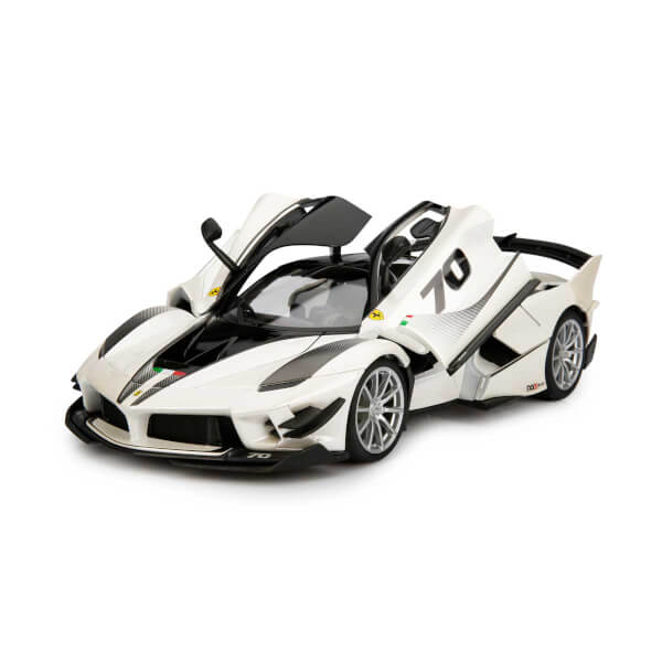 Модель автомобиля 1:18 Ferrari FXX K Evo