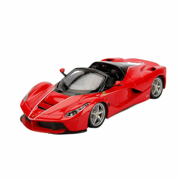 Модель автомобиля 1:24 Ferrari - красный