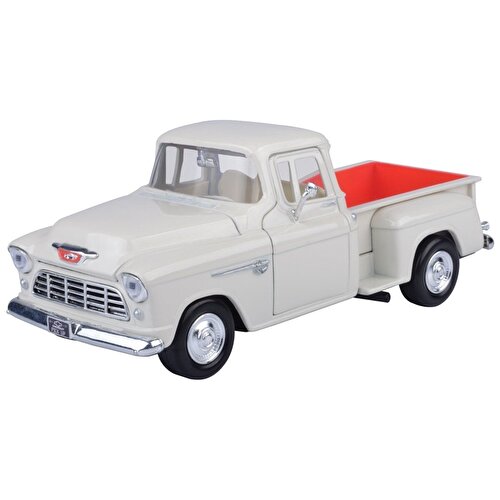 Motormax 1:24 1955 Chevy 5100 Stepside White