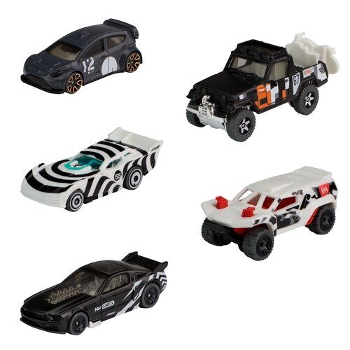 Набор из 5 машинок Hot Wheels GTN45