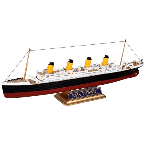 Revell Набор моделей R.M.S. Titanic 65804